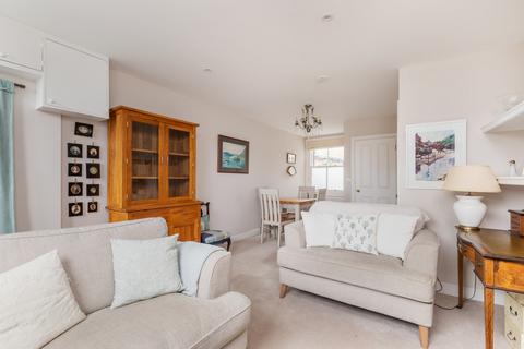 11 Cripstead Lane, Winchester, SO23 9SE