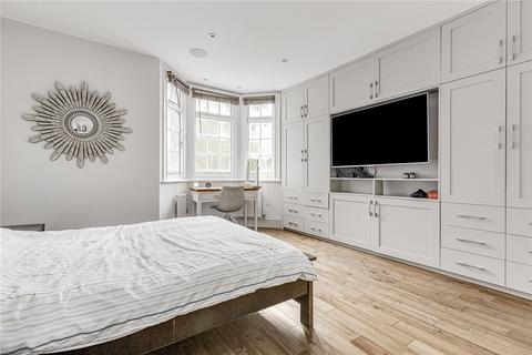 4 bedroom end of terrace house for sale, Home Road, London