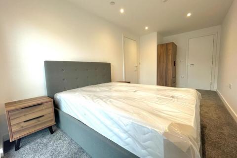 2 bedroom apartment to rent, Alexandra Park