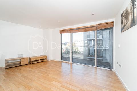 undefined, Woodberry Down, Finsbury Park, London