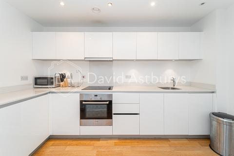 undefined, Woodberry Down, Finsbury Park, London