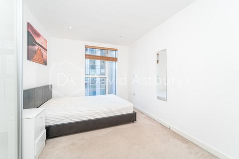 undefined, Woodberry Down, Finsbury Park, London