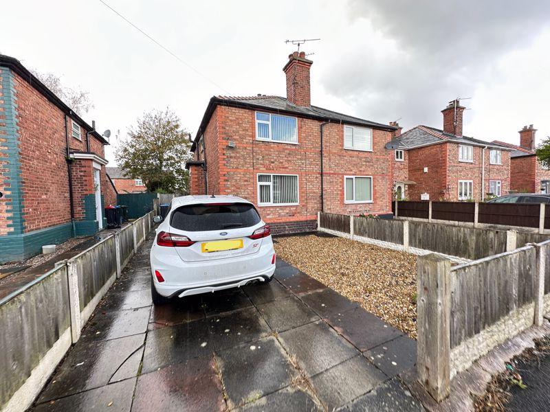 Kensington Road, Ellesmere Port 2 bed semidetached house for sale £