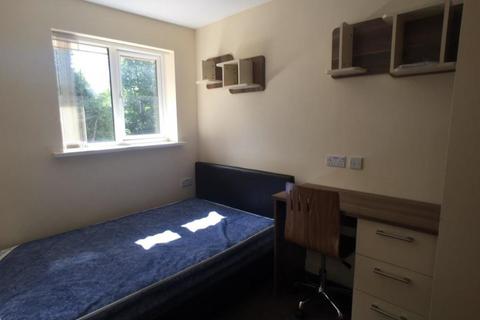 7 bedroom terraced house to rent, Heeley Road, Birmingham B29