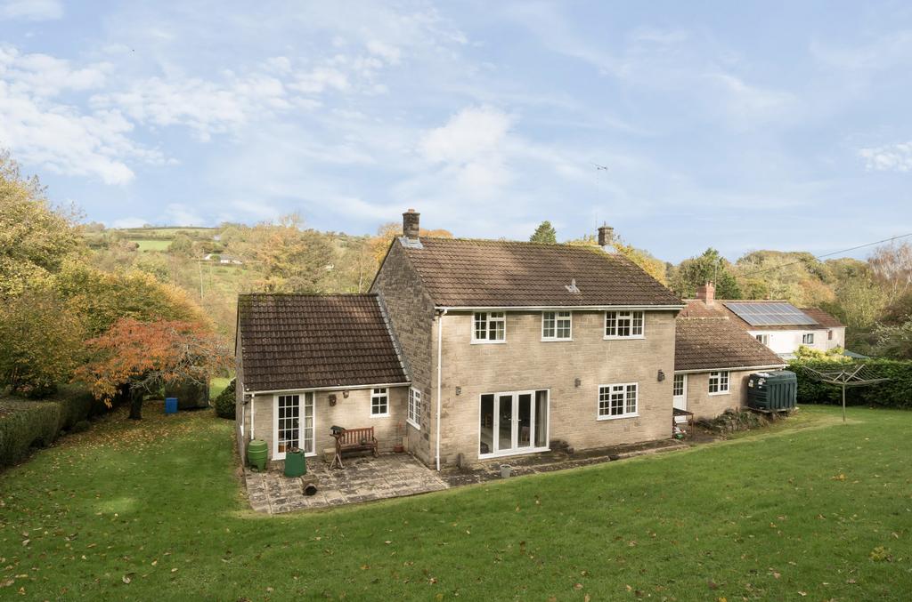 Court Mill Lane, Wadeford, Chard, Somerset, TA20 4 bed detached house