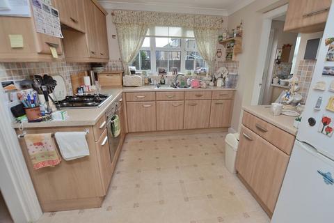 4 bedroom detached house for sale - 26 Goshawk Way, Tattershall