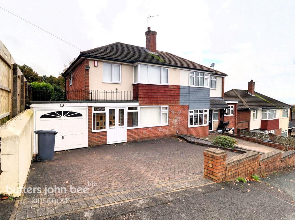 Stonebank Road, Kidsgrove, ST7 3 bed semidetached house £170,000