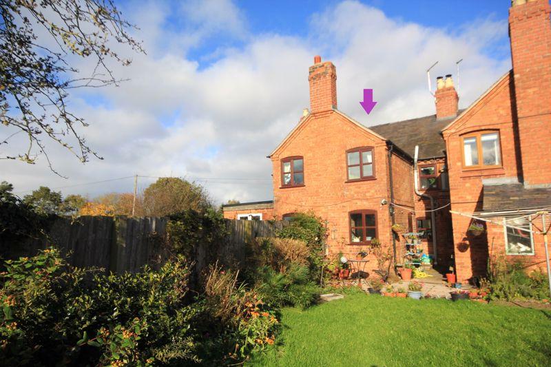 Foxes Lane, Broughall, Whitchurch 2 bed cottage £199,950
