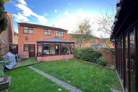 4 bedroom detached house for sale, Attingham Drive, Heath Hayes