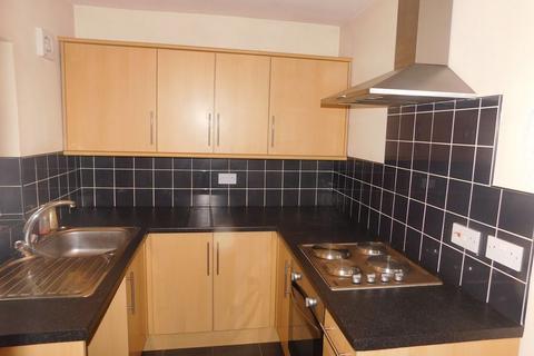 2 bedroom terraced house to rent, Howard Road, Mansfield