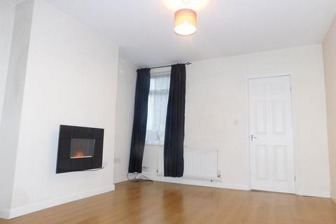 2 bedroom terraced house to rent, Howard Road, Mansfield