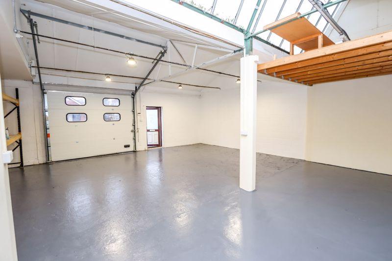 Knowles Road, Clevedon Property to rent £1,200 pcm (£277 pw)