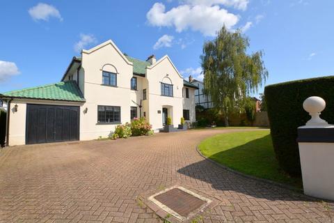 5 bedroom detached house for sale, Thornton Grove, Hatch End
