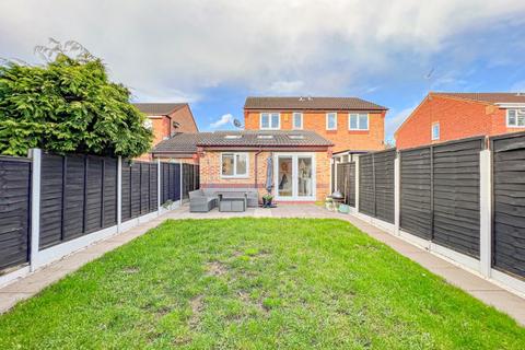 2 bedroom semi-detached house for sale, Lingfield Road, Burton-On-Trent DE14