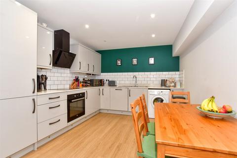 2 bedroom end of terrace house for sale, Grotto Gardens, Margate, Kent