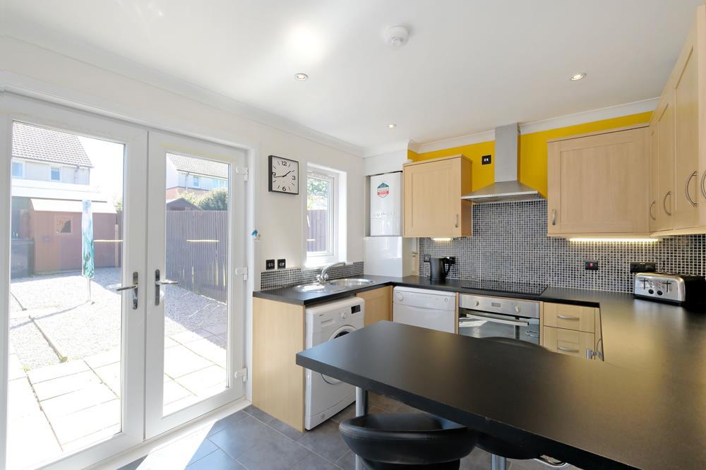 Cove Circle, Cove, Aberdeen, AB12 2 bed terraced house to rent £895