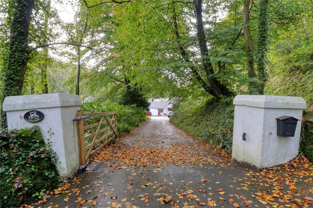 Mill Lane, Berrynarbor, North Devon, EX34 2 bed bungalow for sale £