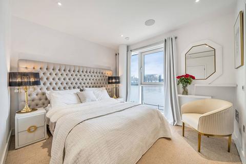 2 bedroom flat for sale, Central Avenue, Fulham, London, SW6