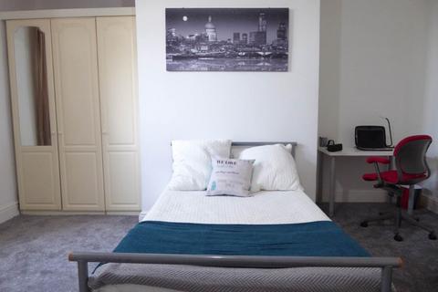 1 bedroom flat to rent, Longroyd Bridge, Huddersfield HD1