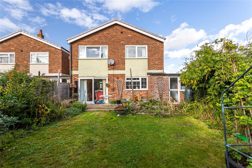 Chapel Lane, Willington, Bedford, Bedfordshire, MK44 3 bed link
