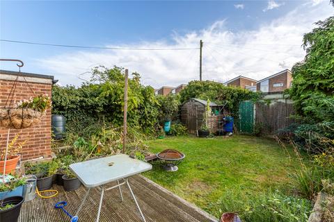 22 Chapel Lane, Willington, Bedford, MK44 3QG