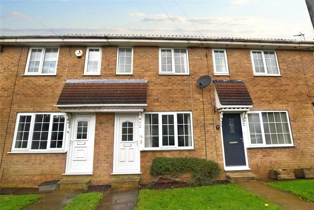 Lea Mill Park Drive, Yeadon, Leeds, West Yorkshire 2 bed terraced house for sale £210,000
