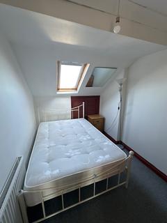 undefined, Flat 5, Russell Terrace, CV31 1HE