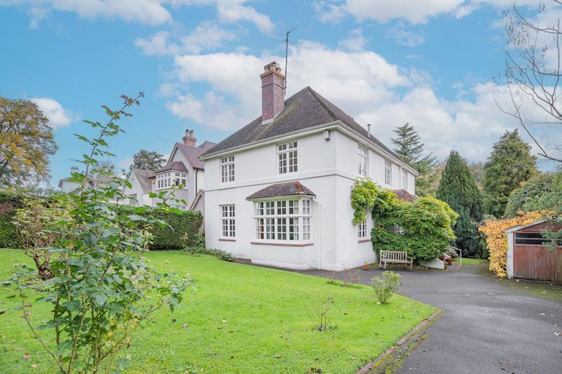 Alexandra Road, Malvern, WR14 1HQ 4 bed detached house for sale £700,000
