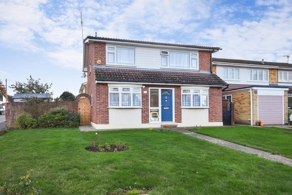 Beauchamps Drive, Wickford 4 bed detached house £515,000