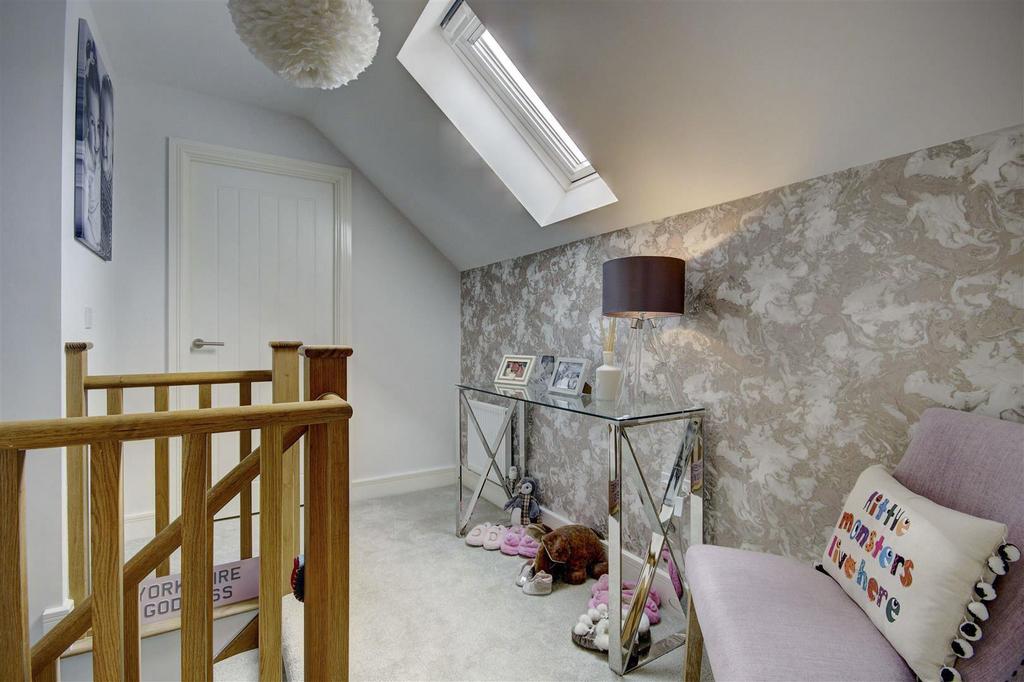 2 nd floor landing