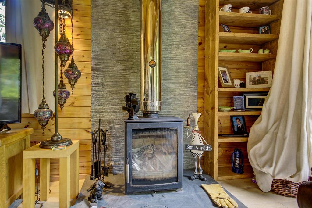 Log burner