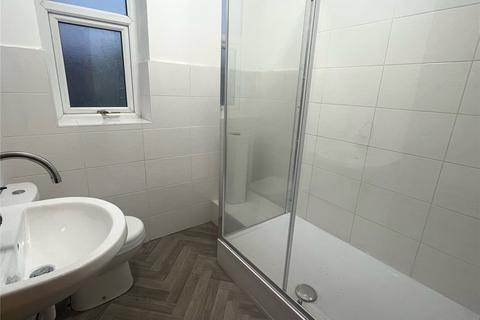 1 bedroom semi-detached house to rent, Ashworth Road, Dewsbury, West Yorkshire, WF13