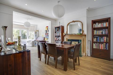 35 The Crosspath, Radlett, WD7 8HR