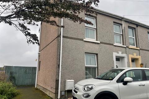 13 Randell Square, Pembrey, Burry Port, SA16 0TY