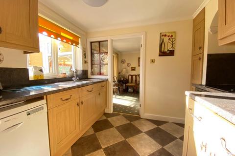 65 Baker Avenue, Stratford-upon-avon, CV37 9PN