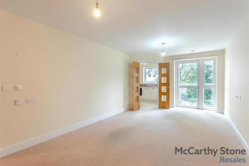 8657699-interior07.jpg