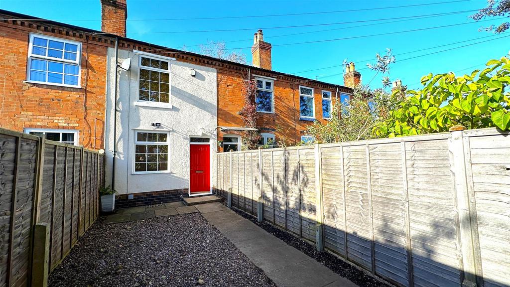 Pershore Road, Birmingham B30 2 bed terraced house for sale £215,000