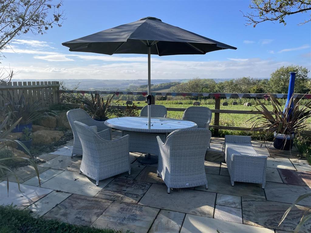 Terrace Whole &amp; View.JPG