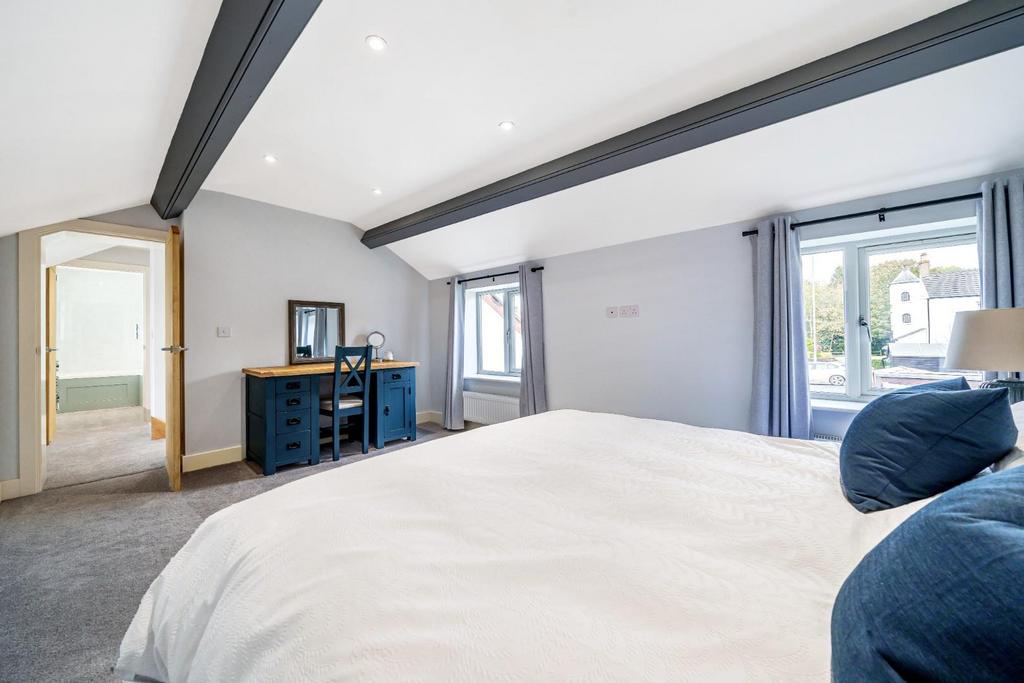 2nd view MASTER BEDROOM.jpg
