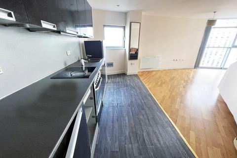 2 bedroom apartment for sale, Altolusso, Bute Terrace, Cardiff