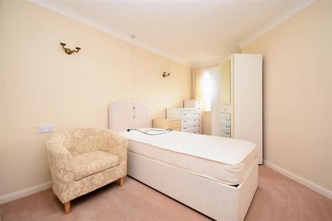 1 bedroom retirement property for sale, Hamilton Court, Leighton Buzzard, LU7 1JF