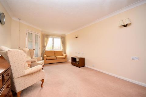 1 bedroom retirement property for sale, Hamilton Court, Leighton Buzzard, LU7 1JF