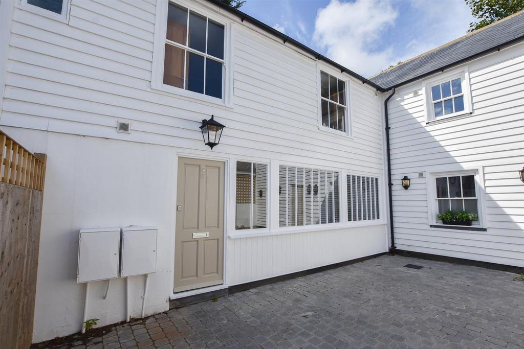 Gillsmans Hill, St. LeonardsOnSea TN38 3 bed terraced house for sale £360,000