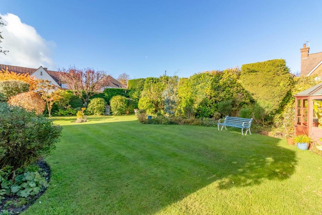 Firs Drive, Harrogate 4 bed detached house for sale £825,000