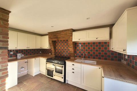 3 bedroom house to rent - Statenborough Lane, Eastry