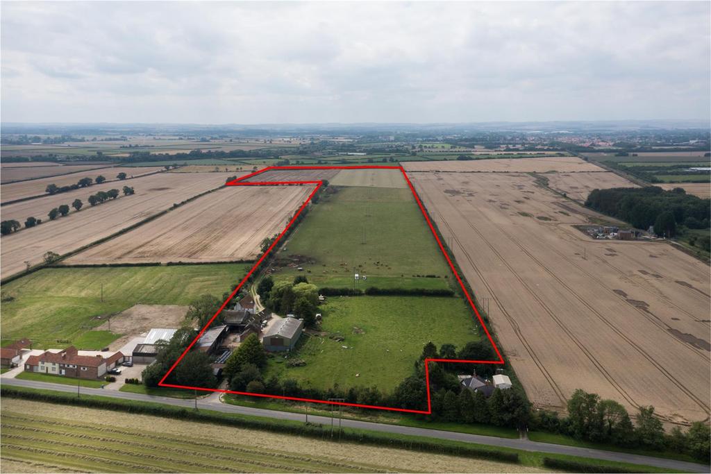 HEAPFIELD FARM OVERVIEW SHOT2.jpg