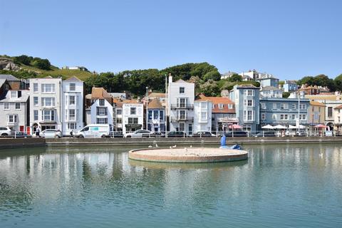 4 bedroom terraced house for sale, East Parade, Hastings TN34