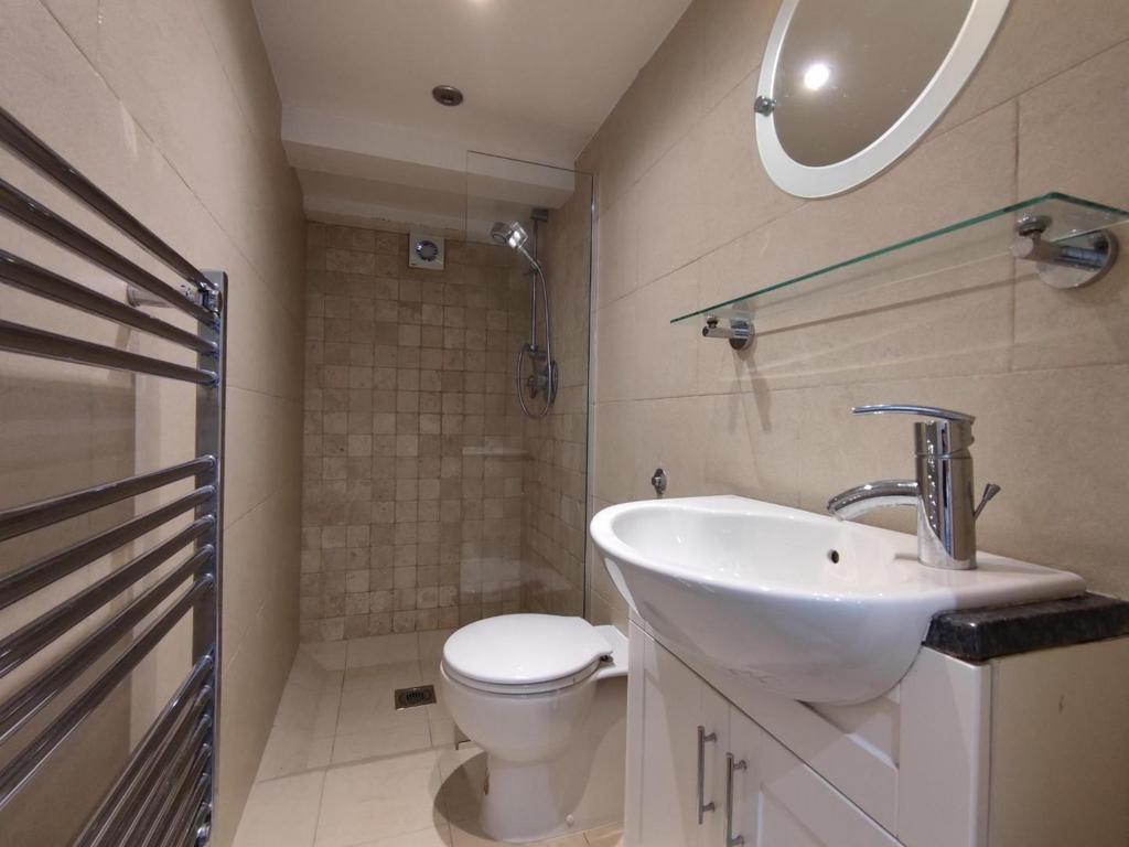 Bedroom 3 En-Suite