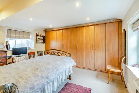 2 bedroom mews for sale, Scotgate, Stamford