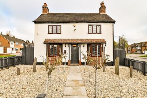 4 bedroom cottage for sale, Slade Road, Four Oaks, Sutton Coldfield, B75